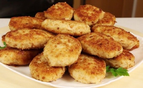 Сочные куриные котлеты: как за полчаса создать кулинарный шедевр