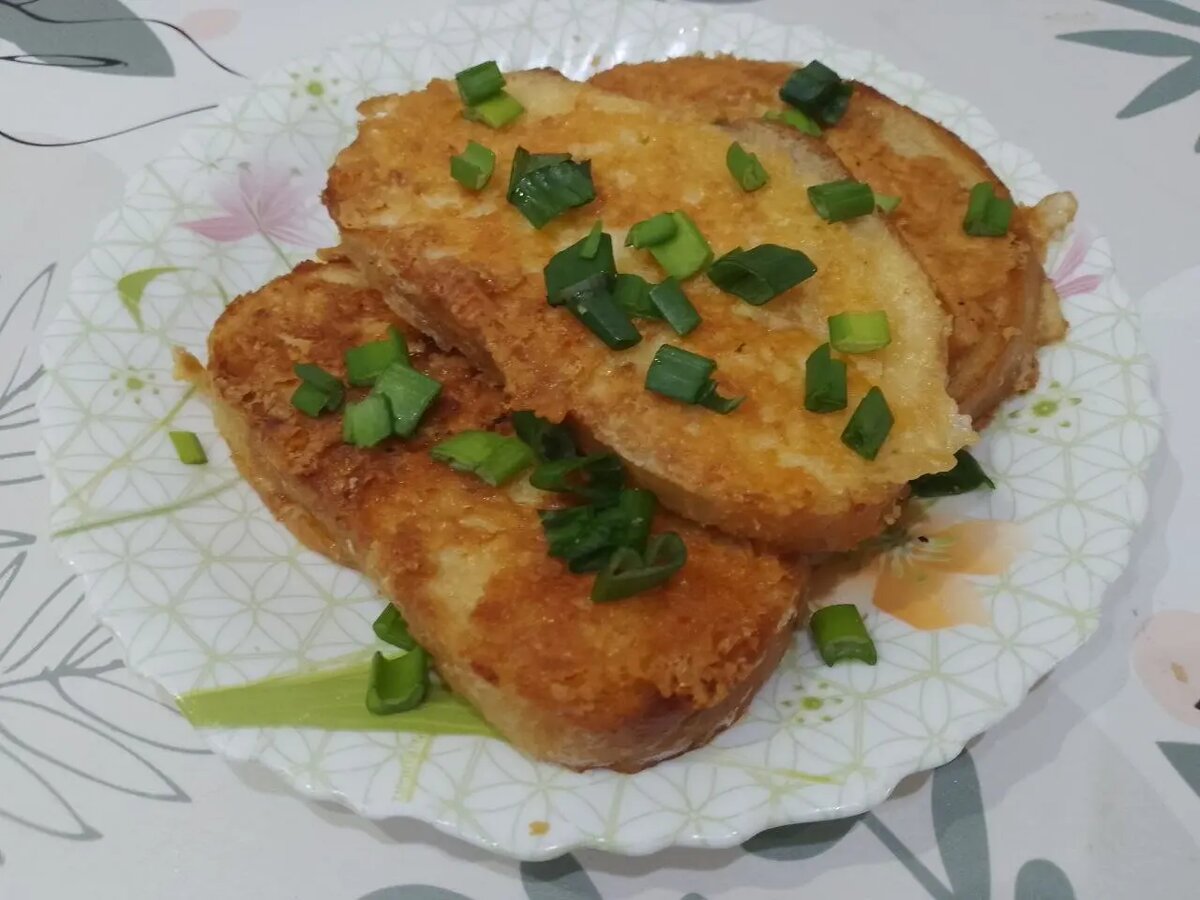 Бутерброды с яйцами и сыром: быстро и вкусно