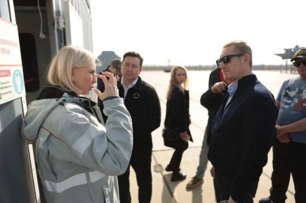 Астраханские инструкторы рассказали о действиях при аварийной посадке вертолета