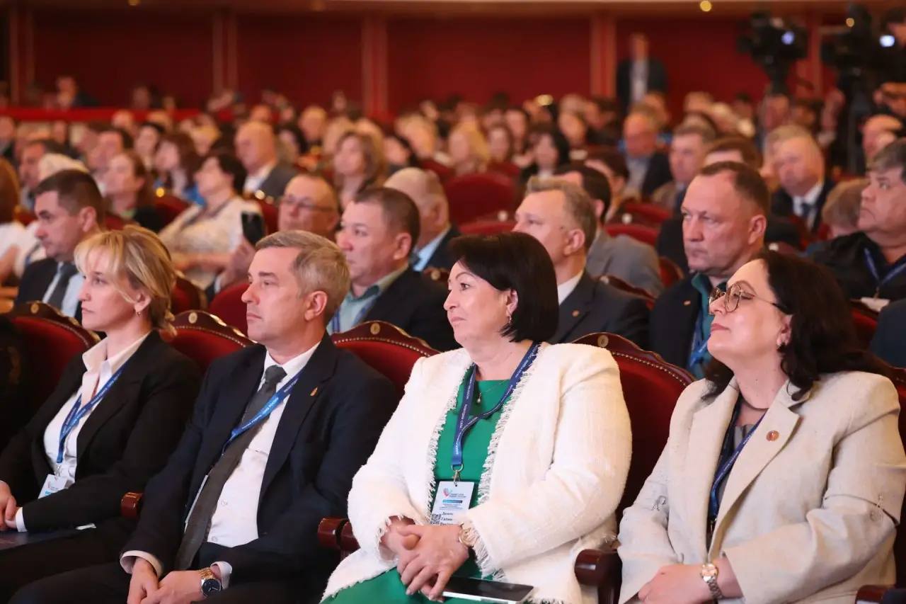 В Астрахани завершил работу Региональный день III Всероссийского муниципального форума «МАЛАЯ РОДИНА — СИЛА РОССИИ» В Астрахани завершил работу Региональный день III Всероссийского муниципального форума «МАЛАЯ РОДИНА — СИЛА РОССИИ»