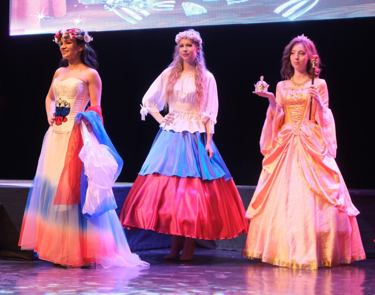 Игорь Редькин: В Астрахани состоялся Международный молодёжный фестиваль «Мисс-Этно- 2026», который проводится уже на протяжении 15 лет Игорь Редькин: В Астрахани состоялся Международный молодёжный фестиваль «Мисс-Этно- 2026», который проводится уже на протяжении 15 лет