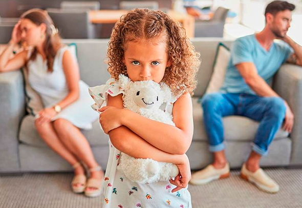 Алименты с бывшего супруга: кто имеет право и как их взыскать