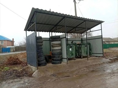 Не выбрасывайте шины в мусор: почему это опасно и куда их сдавать в Астрахани