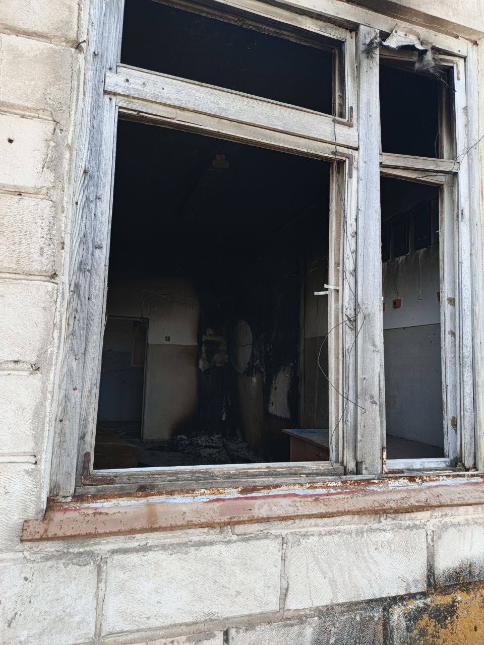 Аэродром в Осыпном Бугре. Пока ждем ответ от регионального ДОСААФ становимся свидетелями очередного акта вандализма Аэродром в Осыпном Бугре. Пока ждем ответ от регионального ДОСААФ становимся свидетелями очередного акта вандализма