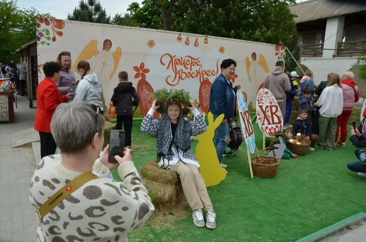 Астраханцев приглашают на празднование Пасхи в кремле Астраханцев приглашают на празднование Пасхи в кремле