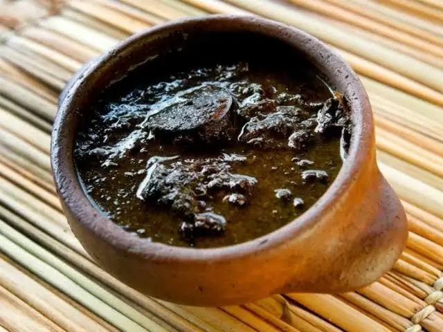 Невероятные кулинарные путешествия: 10 экзотических блюд, удивляющих мир