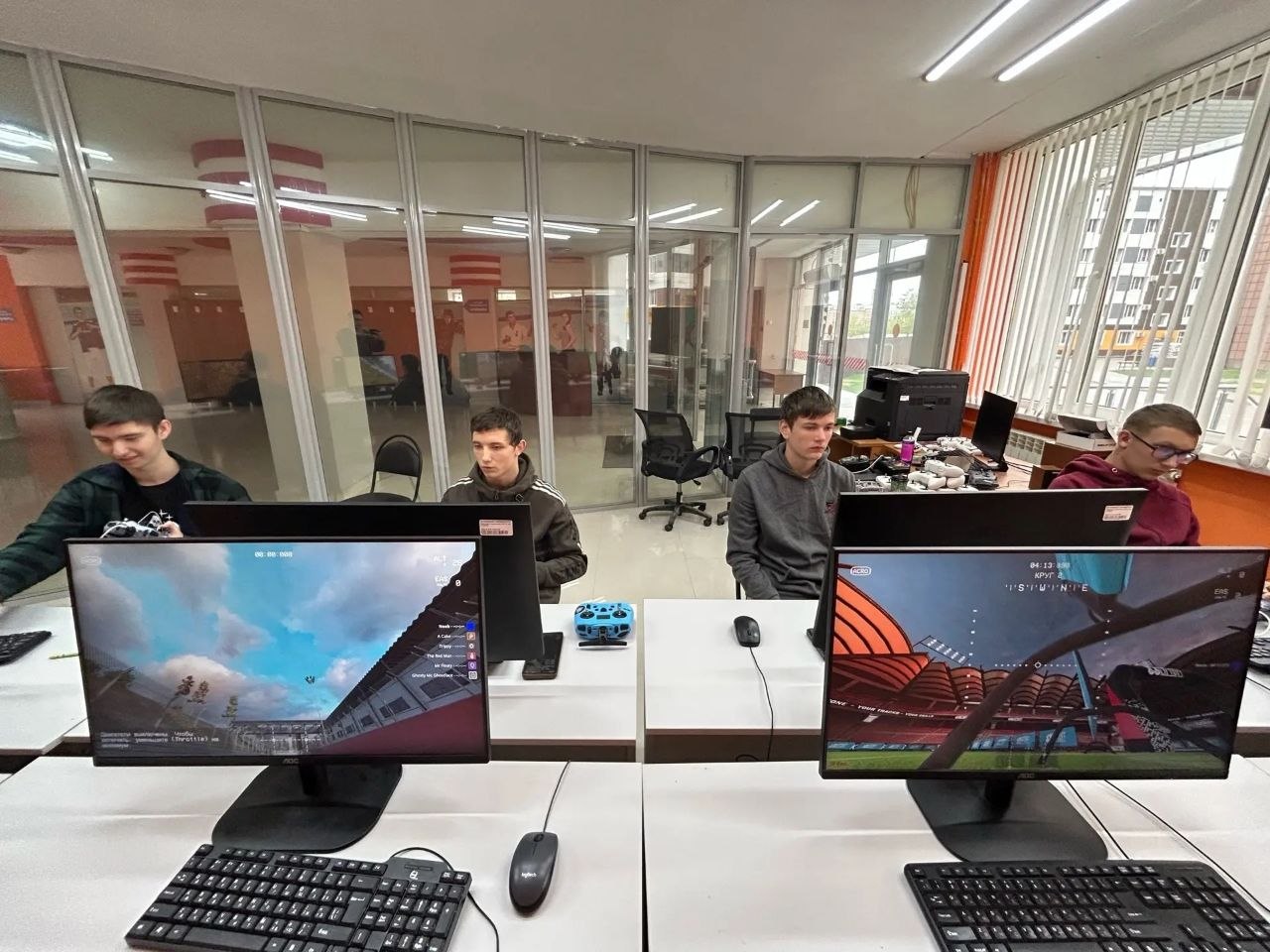 Стартовал второй цикл Студенческой лиги дронов АГУ