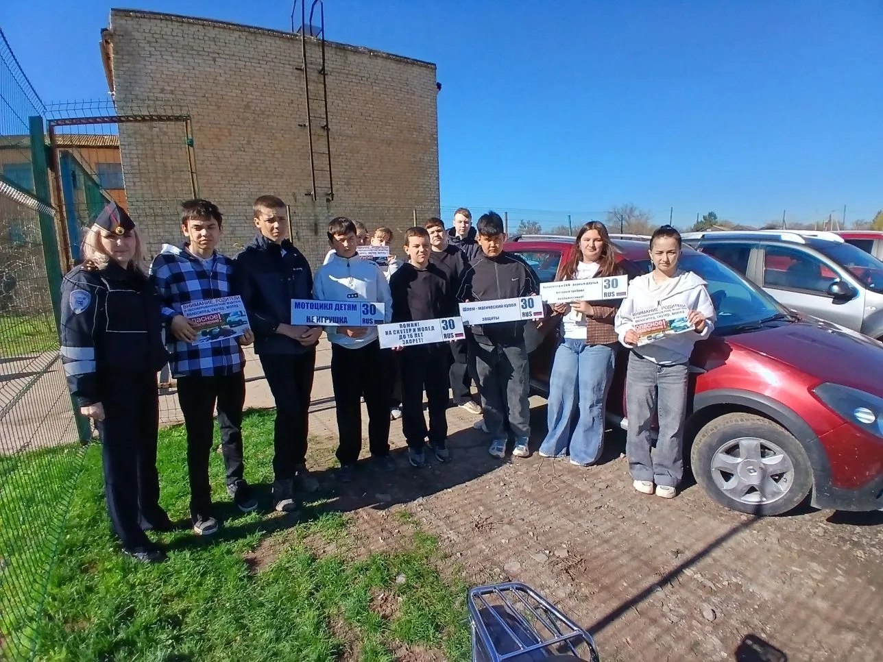 «Мотоцикл — детям не игрушка»: в Ахтубинском районе напомнили о безопасности