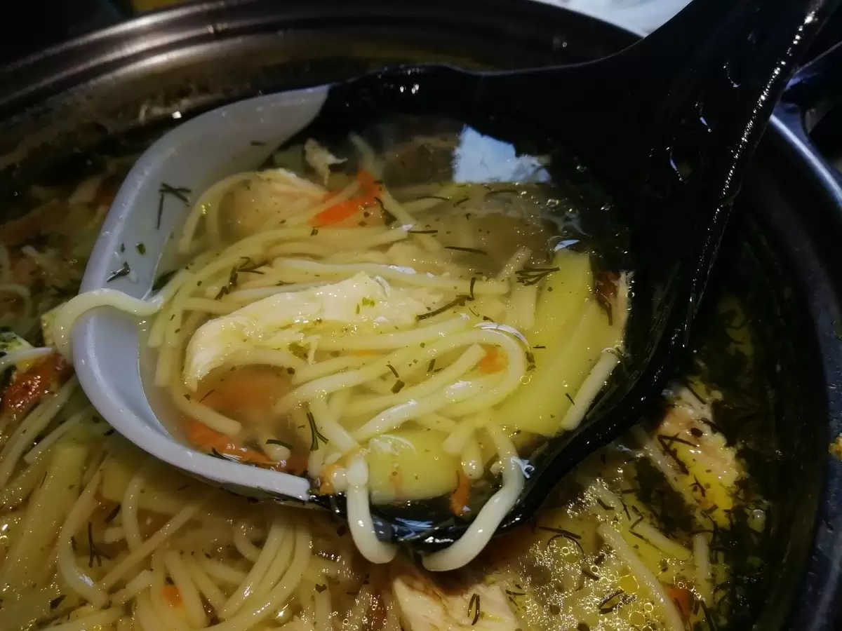 Уютный крестьянский суп: простой рецепт, вдохновляющий на кулинарные эксперименты