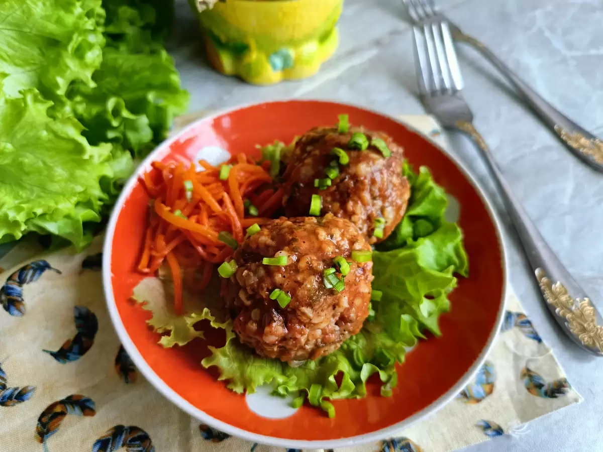 Нежные тефтели с булгуром: простота, вкус и здоровье в одном блюде