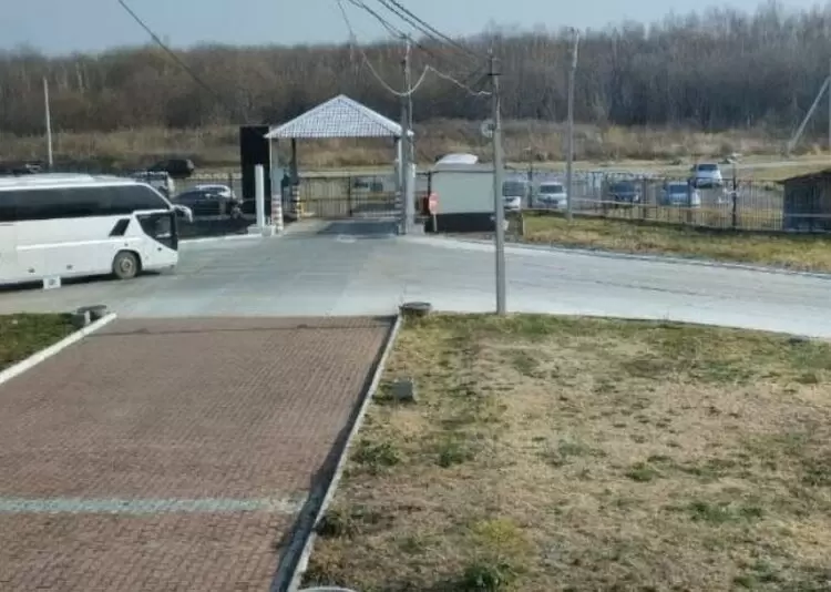 Китайские картофельные клубни не пропустили через границу России