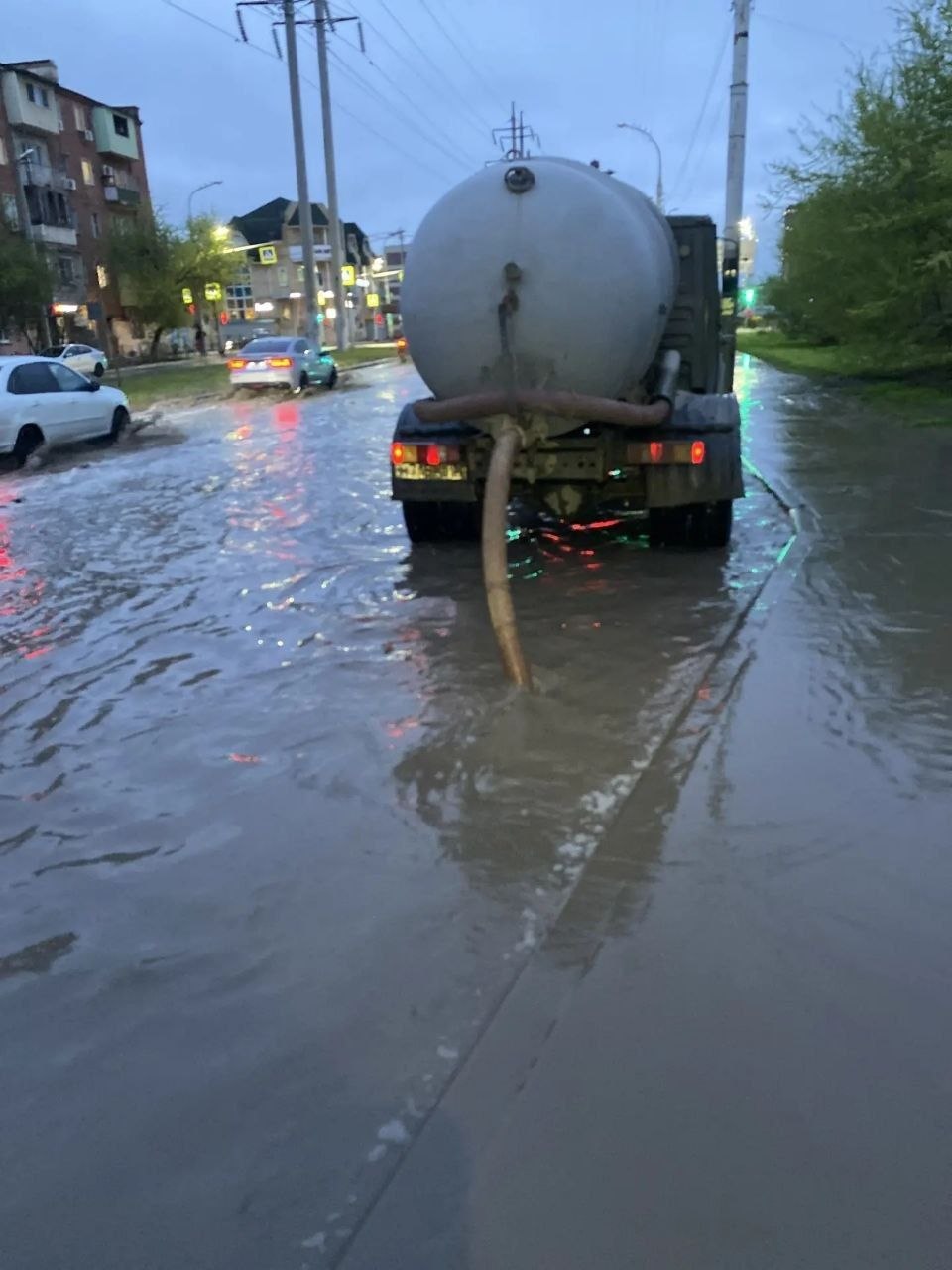 Игорь Редькин: Весенняя погода испытывает город на прочность Игорь Редькин: Весенняя погода испытывает город на прочность