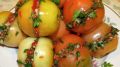 Квашеные помидоры с начинкой: Пряная закуска для всех сезонов