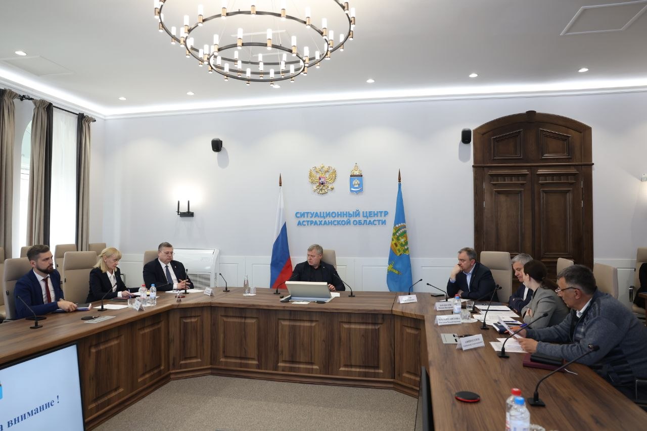 18 многоквартирных домов отремонтировали в прошлом году в подшефном Астраханской области Кременском округе ЛНР