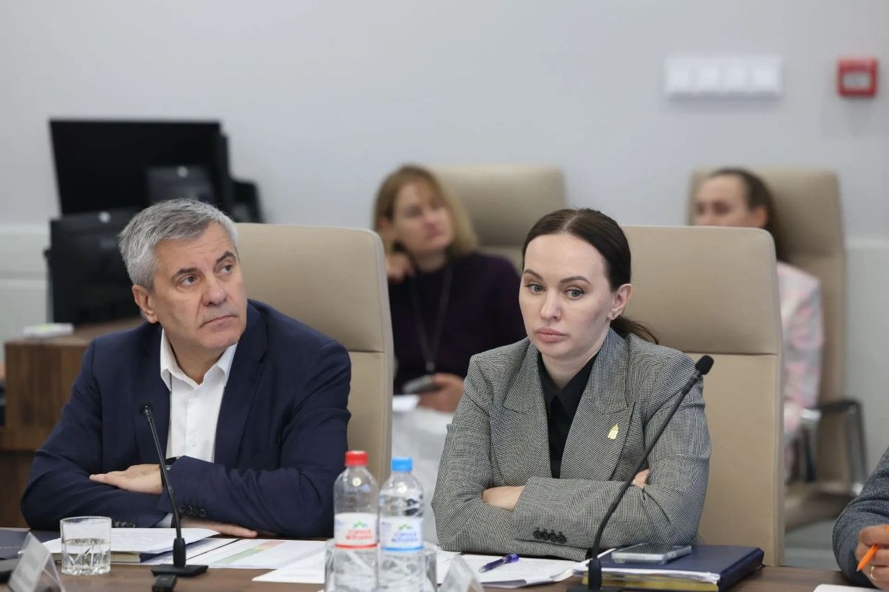 18 многоквартирных домов отремонтировали в прошлом году в подшефном Астраханской области Кременском округе ЛНР 18 многоквартирных домов отремонтировали в прошлом году в подшефном Астраханской области Кременском округе ЛНР