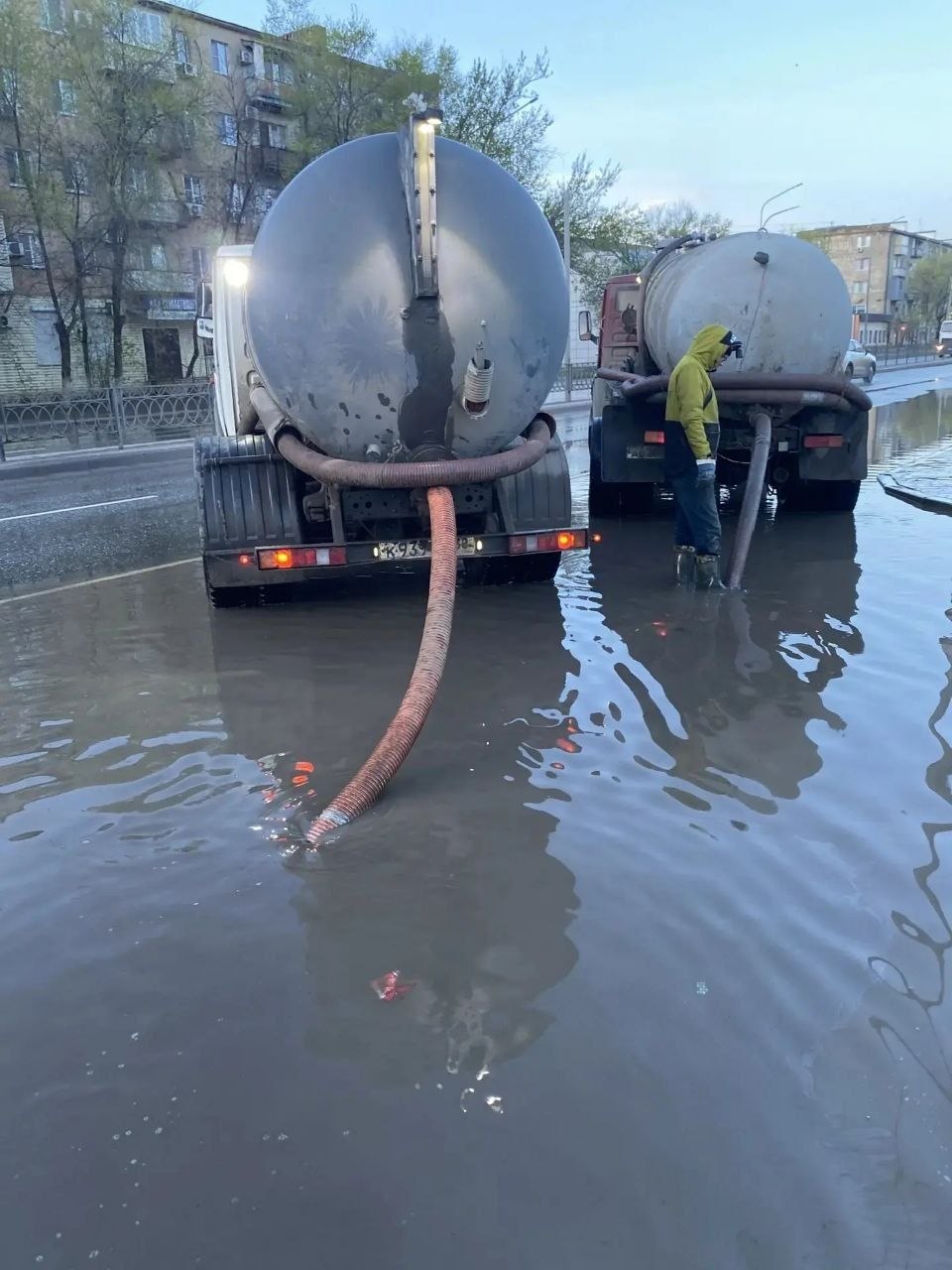 Игорь Редькин: Весенняя погода испытывает город на прочность Игорь Редькин: Весенняя погода испытывает город на прочность