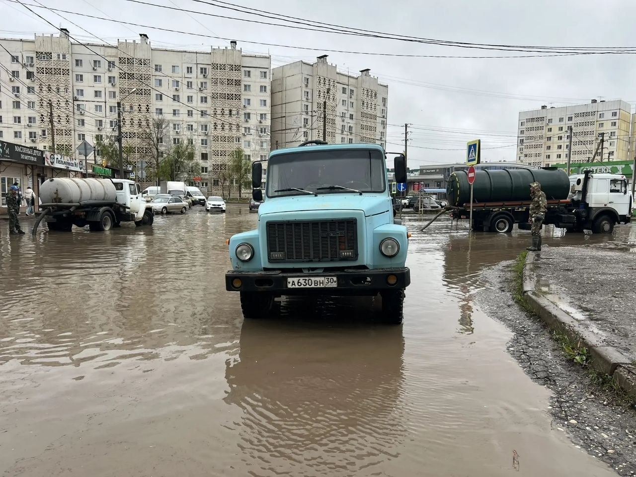 Игорь Редькин: Весенняя погода испытывает город на прочность Игорь Редькин: Весенняя погода испытывает город на прочность