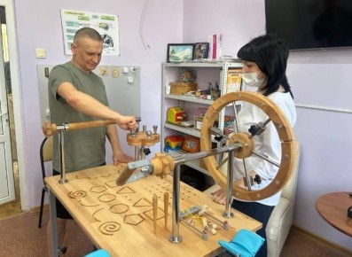 В Кировской больнице астраханцы проходят реабилитацию на новом оборудовании