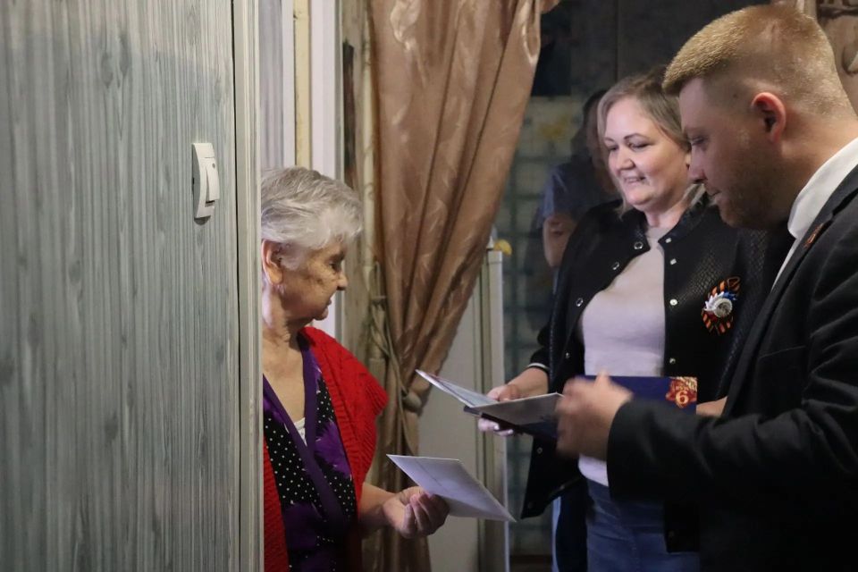Теплая встреча в преддверии Дня Победы Теплая встреча в преддверии Дня Победы