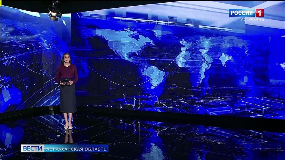 На горе Большое Богдо установили знамя Победы