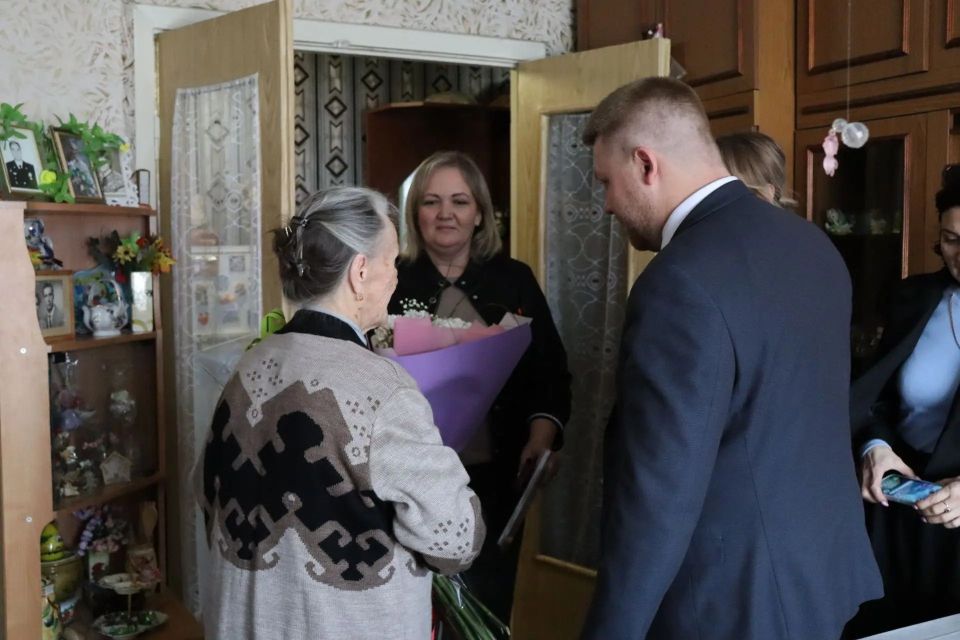 Теплая встреча в преддверии Дня Победы Теплая встреча в преддверии Дня Победы