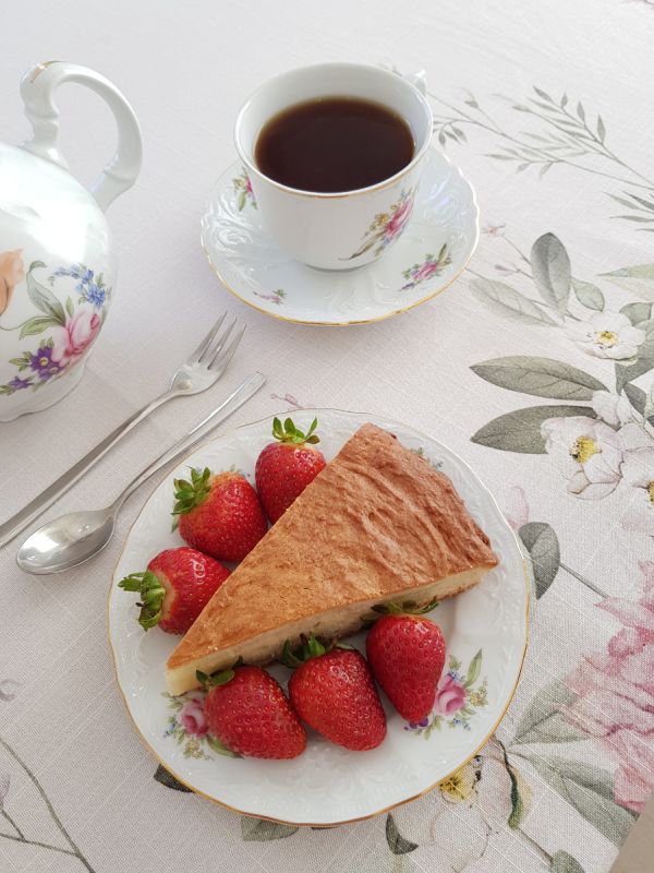 Простой и вкусный творожный пирог: идеальный десерт для уютного вечера