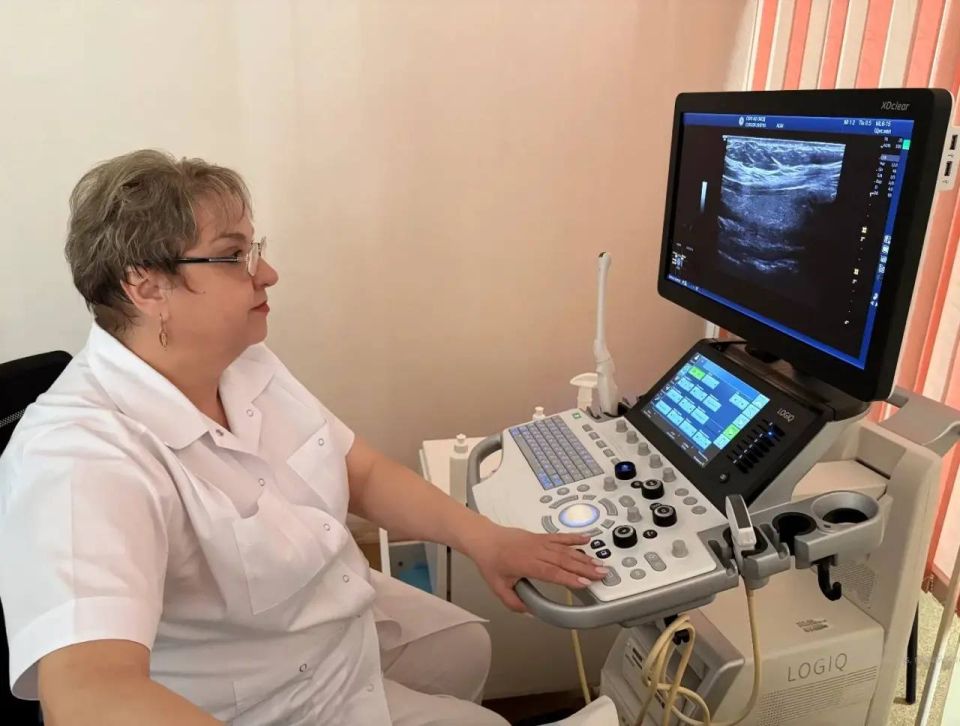 Свыше 300 человек проверили кожу и щитовидную железу в «Субботу для здоровья» в Астраханском онкодиспансере Свыше 300 человек проверили кожу и щитовидную железу в «Субботу для здоровья» в Астраханском онкодиспансере