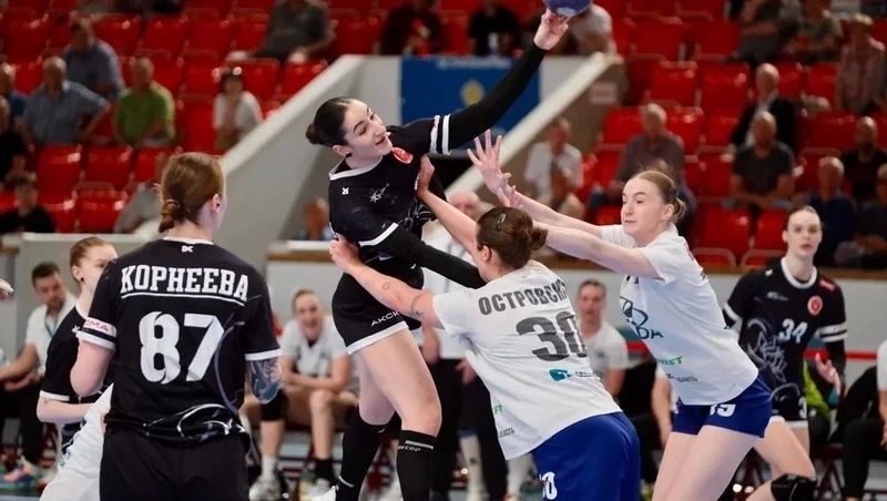 «Астраханочка» обошла команду из Тольятти