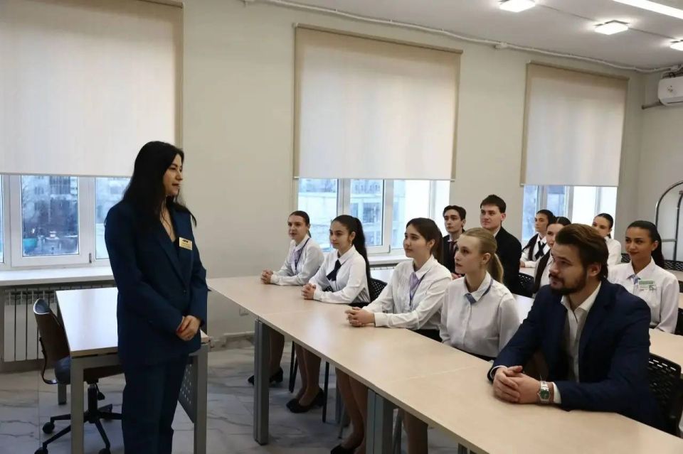 Глава правительства Астраханской области доложил о развитии социальной сферы за 2025 год Глава правительства Астраханской области доложил о развитии социальной сферы за 2025 год