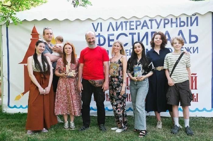 VI Международный литературный фестиваль для детей и молодежи в Астрахани посетили свыше 15 тысяч человек VI Международный литературный фестиваль для детей и молодежи в Астрахани посетили свыше 15 тысяч человек