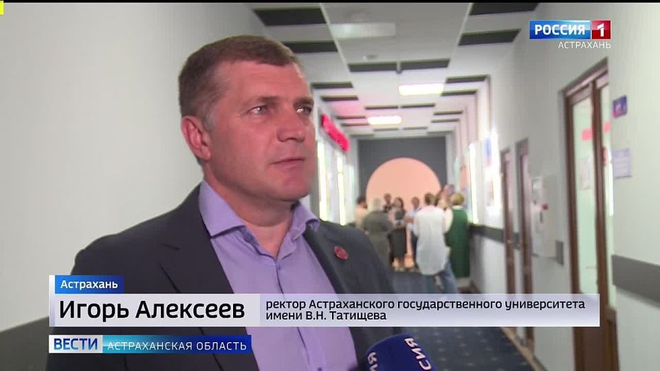 В Астраханском госуниверситете открыли музейную экспозицию, посвященную истории вуза