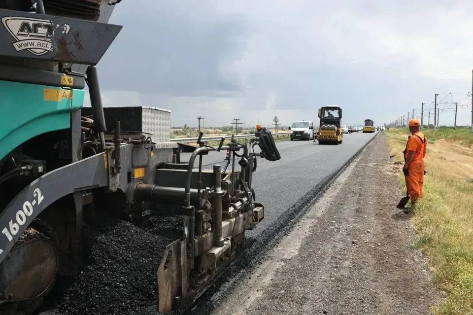 Участок «Астрахань — Волгоград» возле Растопуловки отремонтируют в этом году Участок «Астрахань — Волгоград» возле Растопуловки отремонтируют в этом году