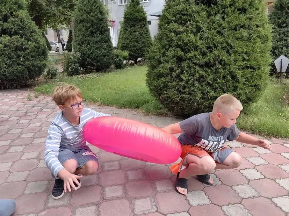 В честь дня защиты детей 1 июня около Административного корпуса № 2 традиционно прошло праздничное мероприятие В честь дня защиты детей 1 июня около Административного корпуса № 2 традиционно прошло праздничное мероприятие