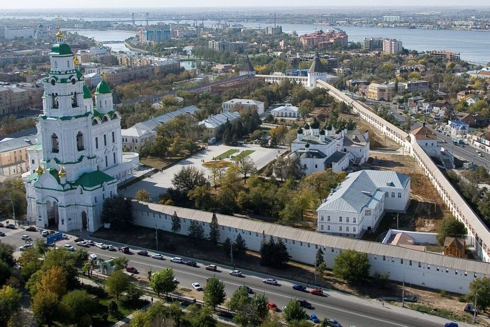 Названы слабые места в реализации астраханских госпрограмм