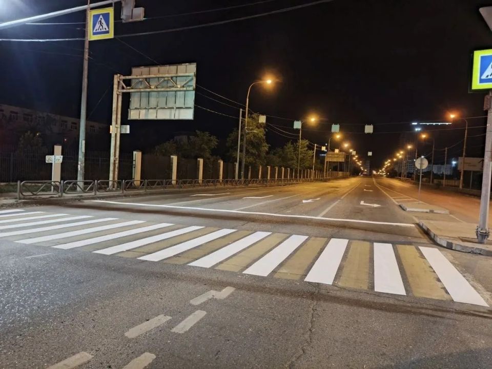 В Астрахани обновляют разметку на аварийных участках В Астрахани обновляют разметку на аварийных участках