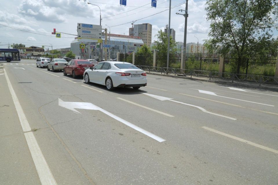 В Астрахани обновляют разметку на аварийных участках В Астрахани обновляют разметку на аварийных участках