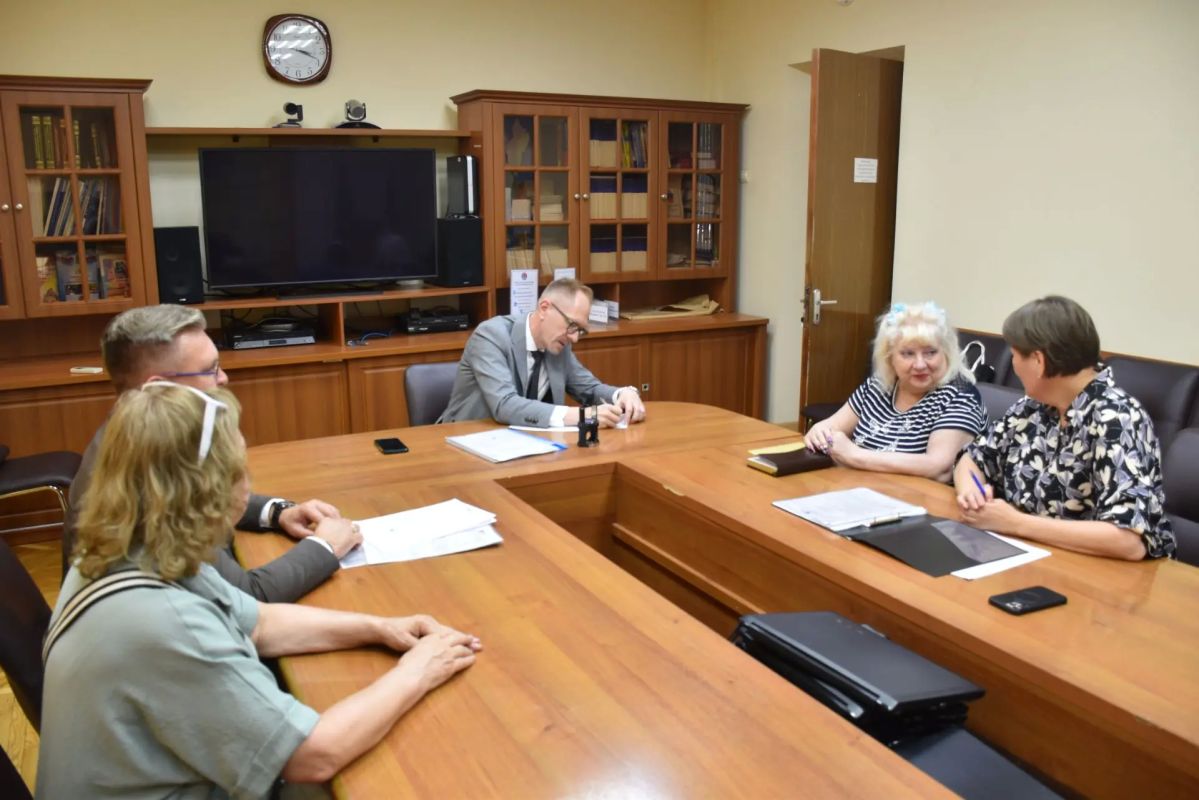 2 июля 2026 года избирательная комиссия региона приняла документы для заверения списка кандидатов, выдвинутого Региональным отделением ВСЕРОССИЙСКОЙ ПОЛИТИЧЕСКОЙ ПАРТИИ «РОДИНА» по одномандатным избирательным округам 2 июля 2026 года избирательная комиссия региона приняла документы для заверения списка кандидатов, выдвинутого Региональным отделением ВСЕРОССИЙСКОЙ ПОЛИТИЧЕСКОЙ ПАРТИИ «РОДИНА» по одномандатным избирательным округам
