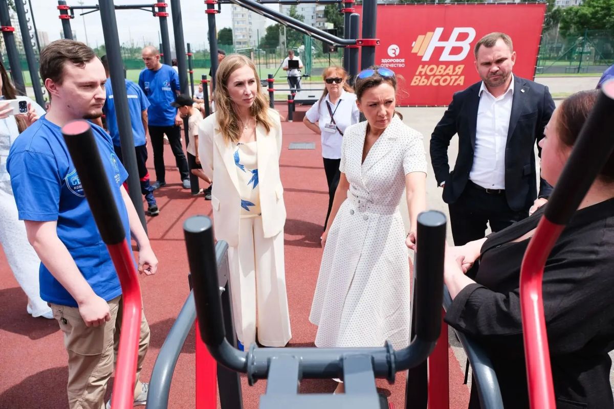 Анна Кузнецова: В Астрахани дали старт проекту «Новая высота»! Анна Кузнецова: В Астрахани дали старт проекту «Новая высота»!