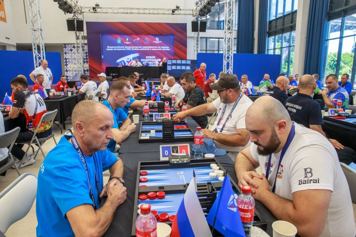 В Астраханской области завершился «Кубок защитников Отечества» по нардам В Астраханской области завершился «Кубок защитников Отечества» по нардам