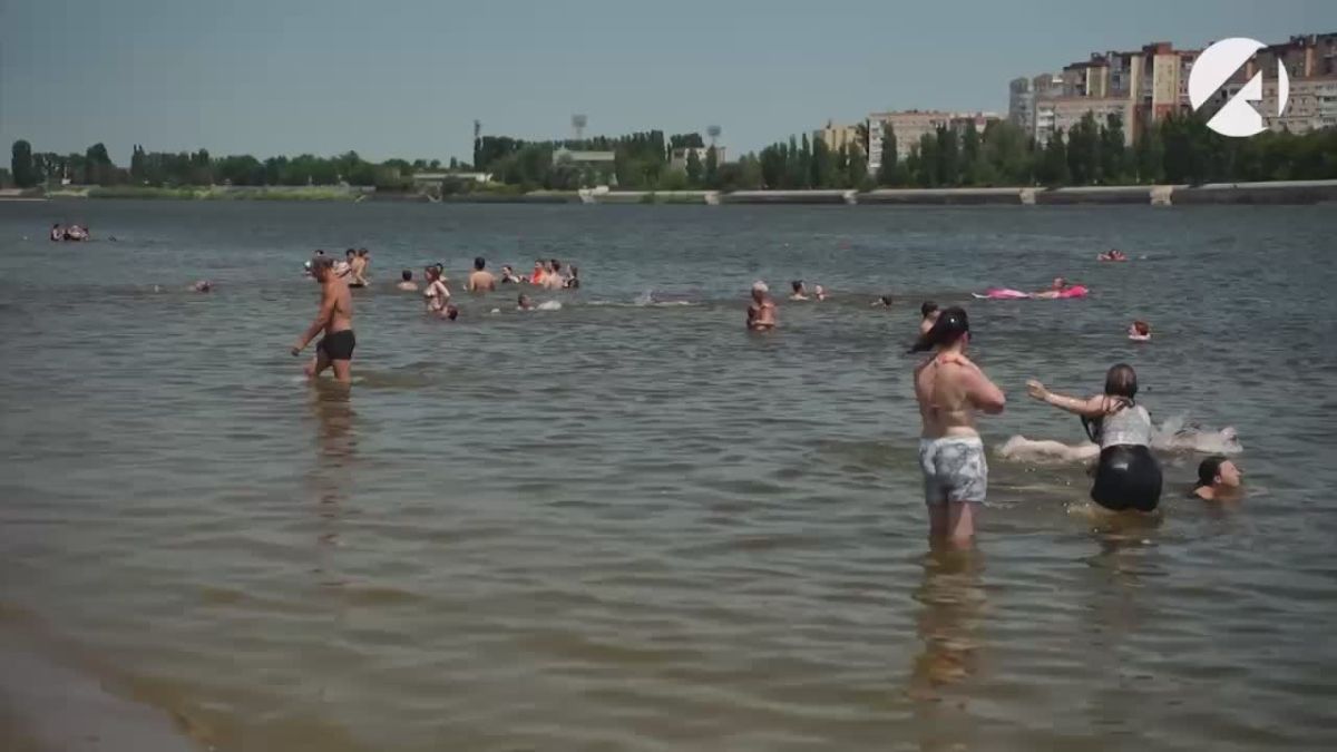 Сколько стоит день на городском пляже в Астрахани?