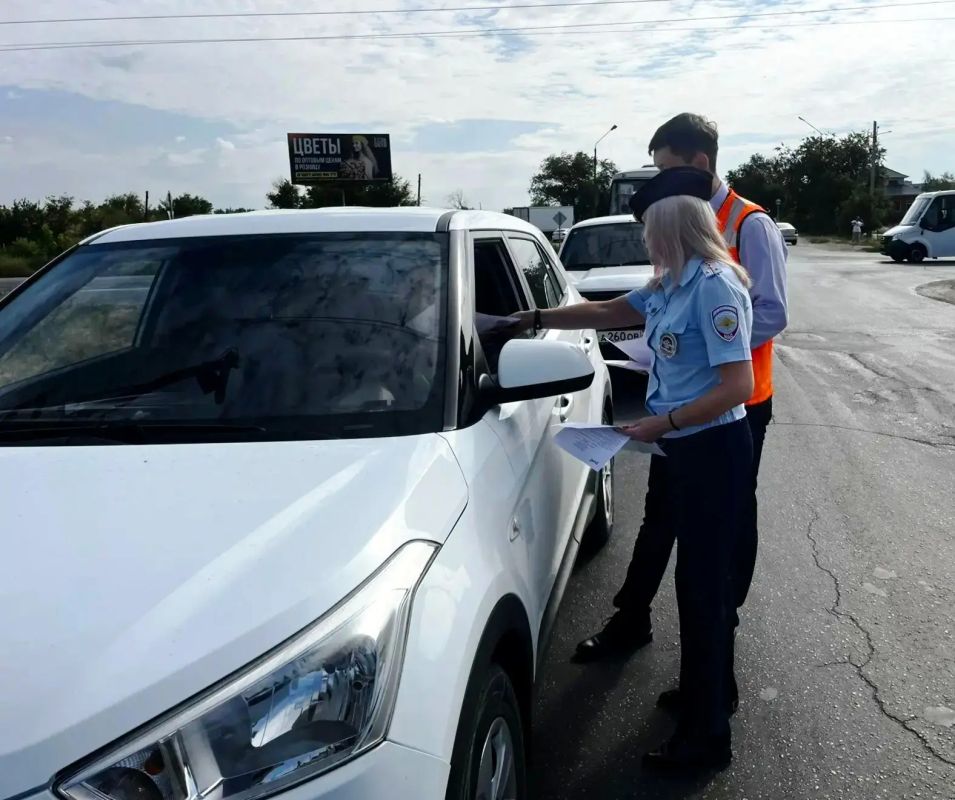 На территории Ахтубинского района 16.07.2026г. в целях недопущения несчастных случаев на объектах железнодорожной инфраструктуры сотрудниками Госавтоинспекции Ахтубинского района совместно с представителями Приволжской... На территории Ахтубинского района 16.07.2026г. в целях недопущения несчастных случаев на объектах железнодорожной инфраструктуры сотрудниками Госавтоинспекции Ахтубинского района совместно с представителями Приволжской...