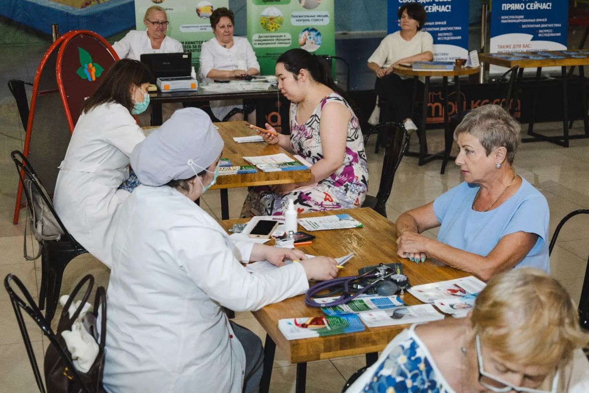В ТЦ «Три Кота» состоялось мероприятие «Точка здоровья», в котором приняли участие более 60 астраханцев В ТЦ «Три Кота» состоялось мероприятие «Точка здоровья», в котором приняли участие более 60 астраханцев