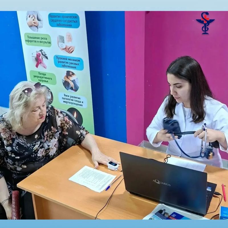 Жители Астрахани пришли на большую профилактическую акцию, прошедшую в субботу, 1 августа, в торгово-развлекательном комплексе «ВолгаСити» на проезде Воробьева Жители Астрахани пришли на большую профилактическую акцию, прошедшую в субботу, 1 августа, в торгово-развлекательном комплексе «ВолгаСити» на проезде Воробьева