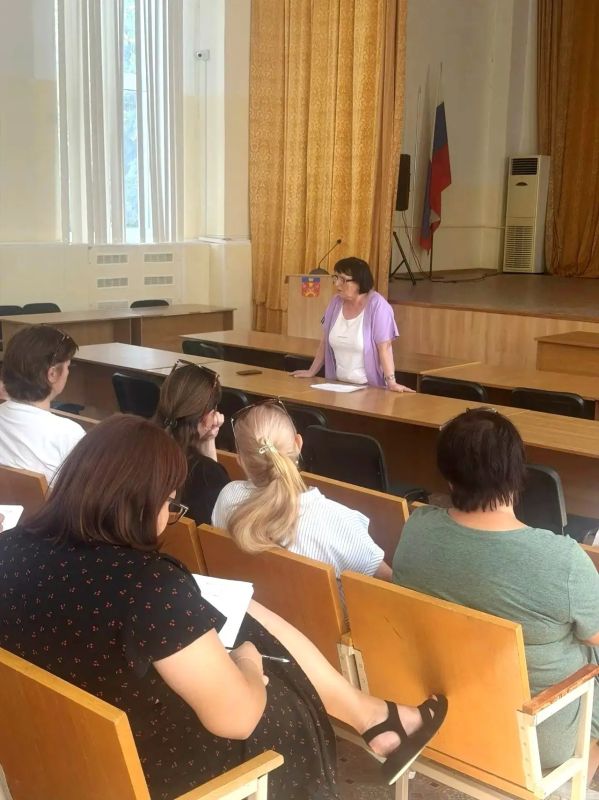 Готовимся к «ИнформУИК»: в Знаменске состоялся обучающий семинар для членов избирательных комиссий Готовимся к «ИнформУИК»: в Знаменске состоялся обучающий семинар для членов избирательных комиссий