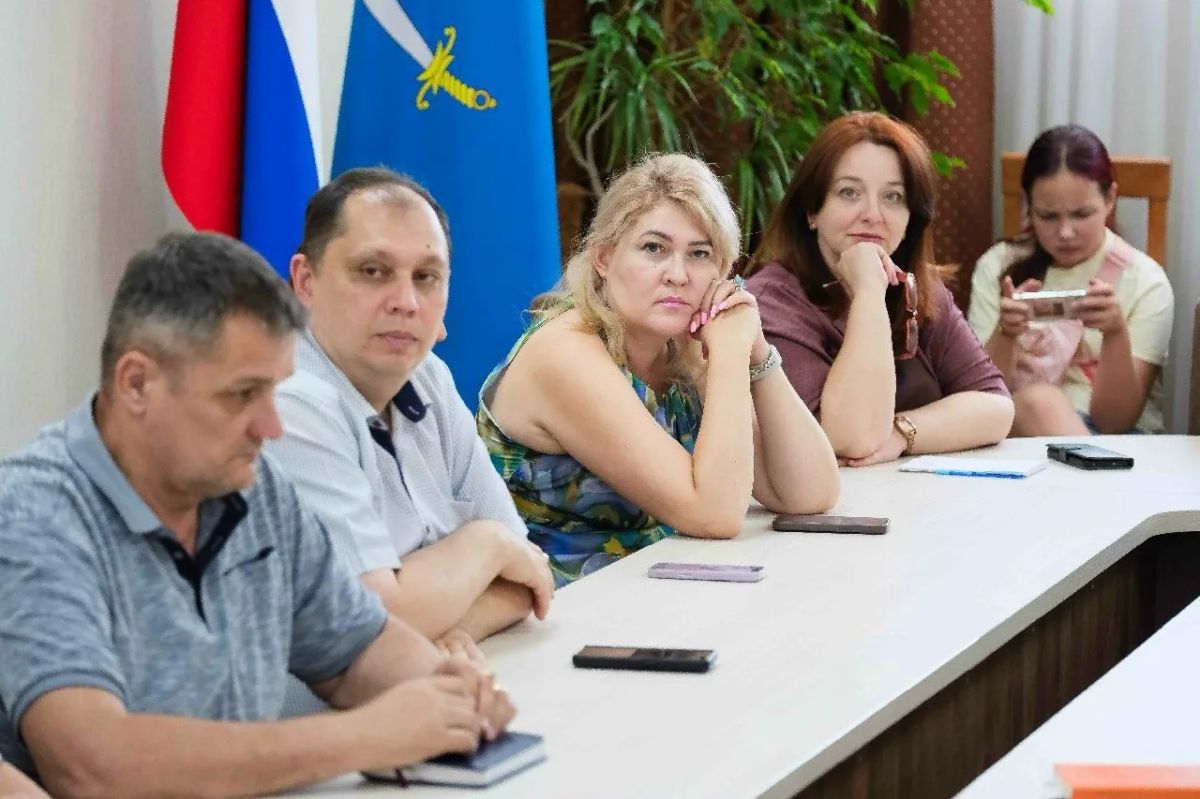 В региональном министерстве культуры обсудили образ госслужащего как носителя традиционных ценностей В региональном министерстве культуры обсудили образ госслужащего как носителя традиционных ценностей
