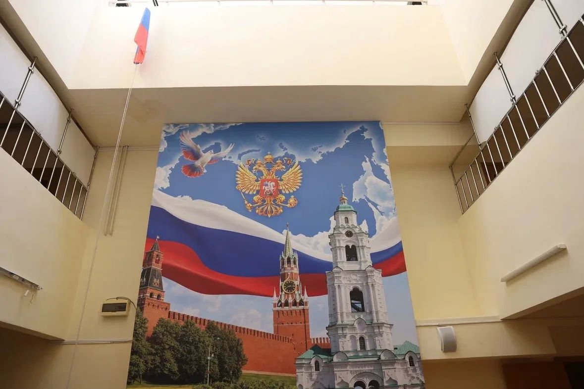 Игорь Бабушкин проверил готовность школы в Наримановском районе Астраханской области к новому учебному году Игорь Бабушкин проверил готовность школы в Наримановском районе Астраханской области к новому учебному году