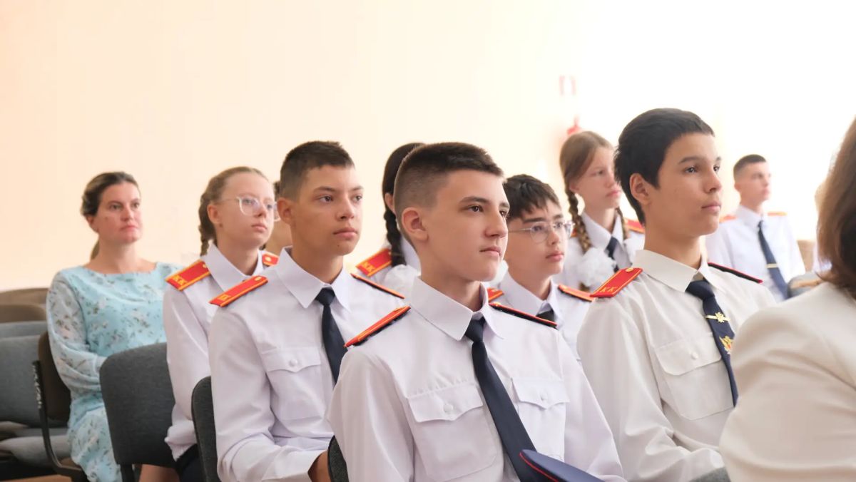 В Астраханской области начали работу 10 профильных кадетских классов Следственного комитета России В Астраханской области начали работу 10 профильных кадетских классов Следственного комитета России