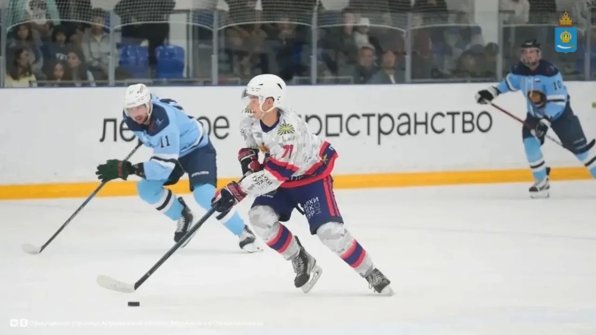 В Центре зимних видов спорта состоялся яркий товарищеский матч между командой «Форпост Юг» и сборной специалистов физической подготовки ВКС В Центре зимних видов спорта состоялся яркий товарищеский матч между командой «Форпост Юг» и сборной специалистов физической подготовки ВКС