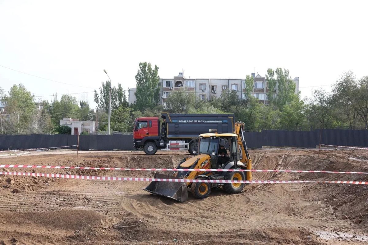Игорь Бабушкин: Сегодня заложен первый камень в основание нового лечебно-диагностического корпуса Астраханского онкологического диспансера Игорь Бабушкин: Сегодня заложен первый камень в основание нового лечебно-диагностического корпуса Астраханского онкологического диспансера