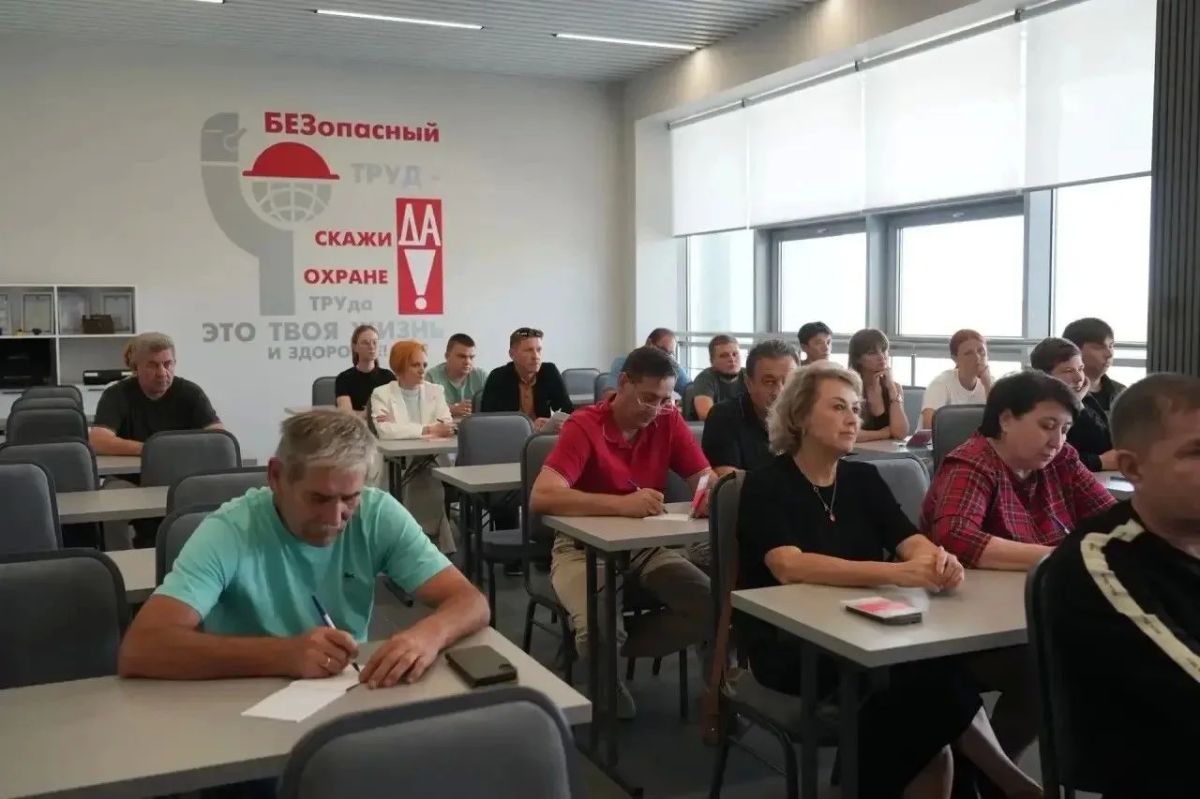 Новый корпус Корпоративного учебного центра ЛУКОЙЛа открыли в Астраханской области Новый корпус Корпоративного учебного центра ЛУКОЙЛа открыли в Астраханской области
